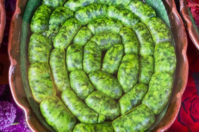 Descubre de qué está hecho el chorizo verde de Toluca