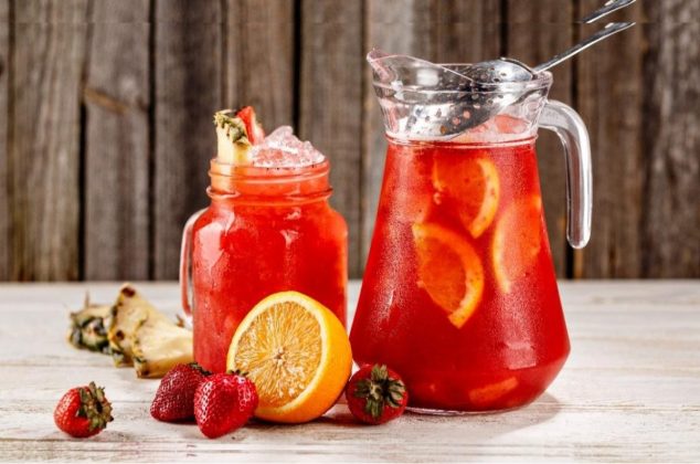 Deliciosa naranjada con fresa, receta fácil y refrescante