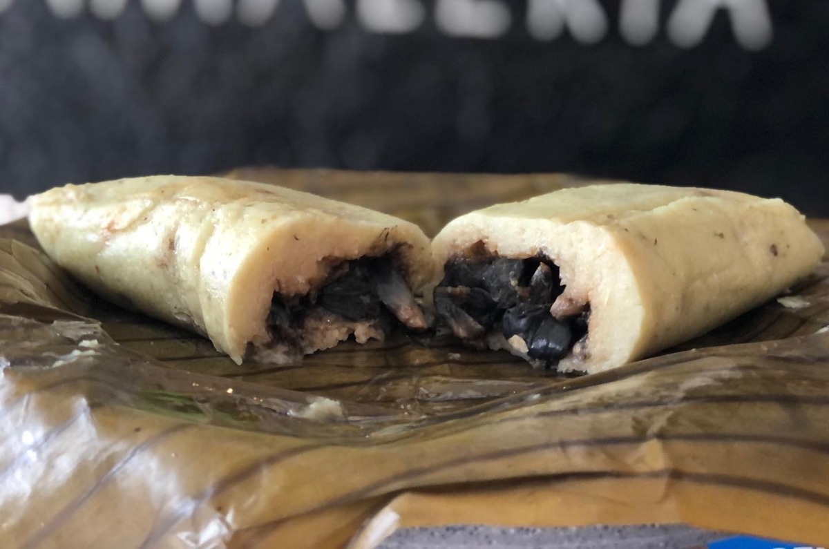Receta de tamales de huitlacoche con queso, ¡deliciosos y esponjosos!