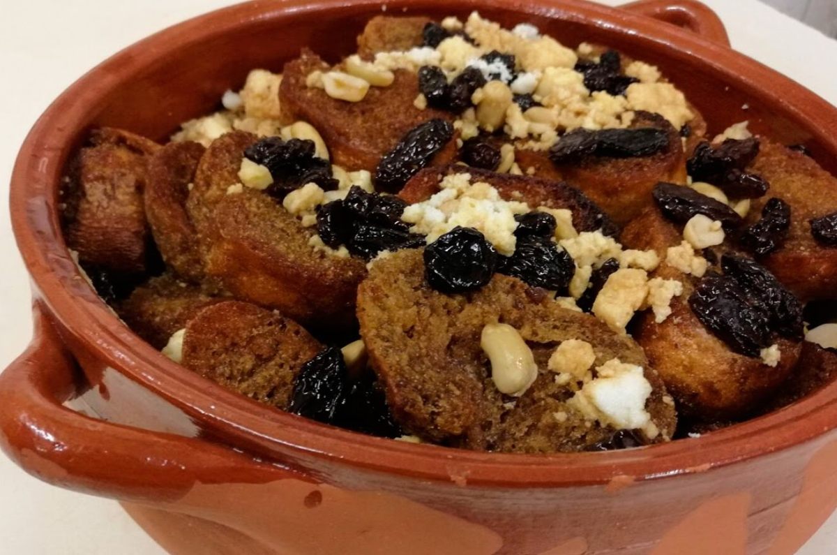 La tradición católica manda mantener ayuno y abstinencia de comer carne durante el Miércoles de Ceniza y todos los Viernes de Cuaresma, así como el Viernes Santo.