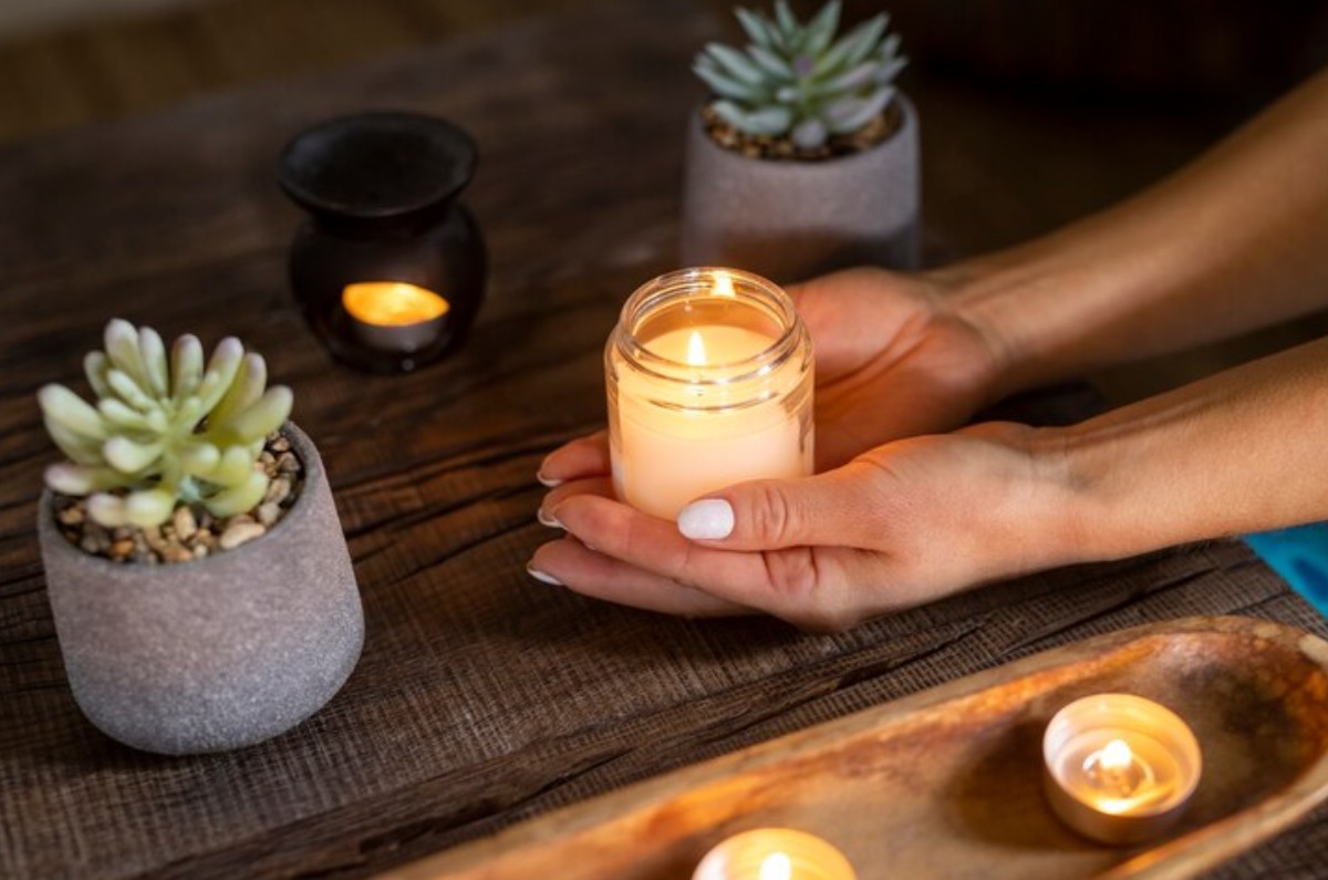 Las velas de citronela te ayudan a ahuyentar a los mosquitos
