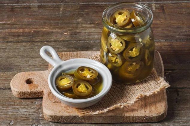 Estas son las 2 mejores latas de chiles en vinagre, según Profeco