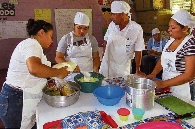 ¡Es gratis! Injuve dará cursos repostería y panadería a jóvenes | Requisitos