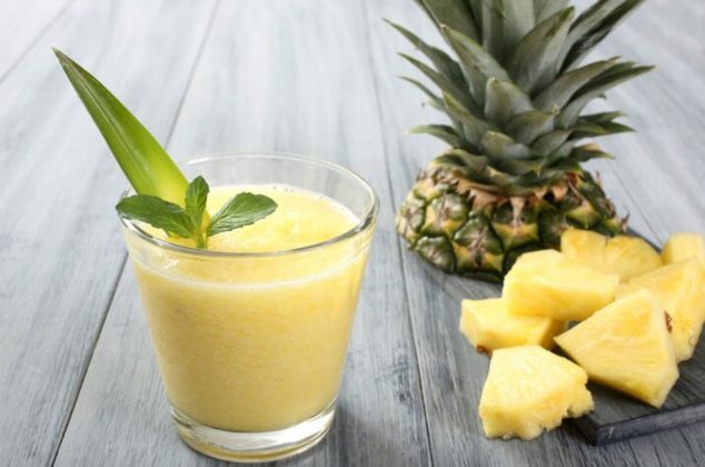 Prepara una hidratante agua de piña con melón, ¡rápida y cremosa!