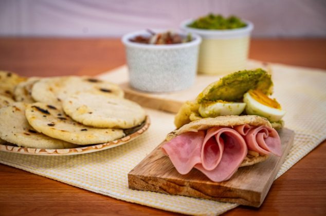 Receta de masa para arepas, ¡En solo tres pasos!