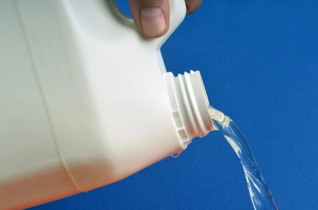 Estas son las mejores marcas de cloro para limpiar, según expertos