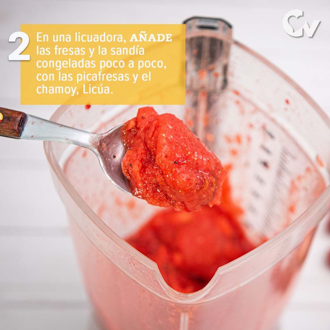 Licúa los ingredientes