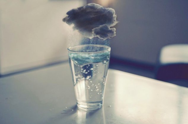 ¿Es peligroso tomar agua de lluvia o sirve para cocinar? Esto dicen los expertos