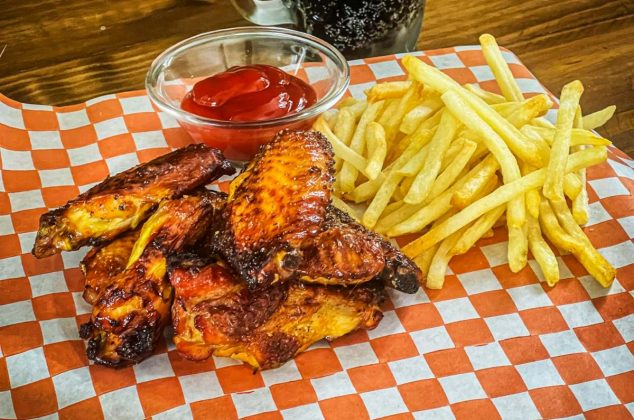 La mejor receta de alitas marinadas con cerveza y miel