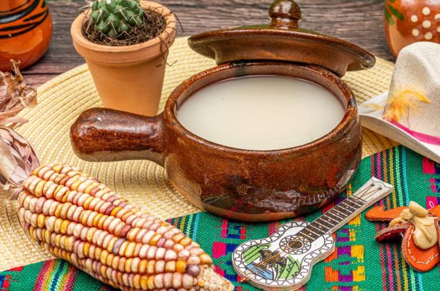Atole Blanco: La Bebida Cálida que Abraza tu Alma