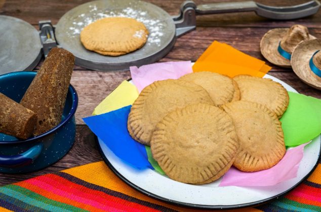 Coyotas: Un Postre con Historia