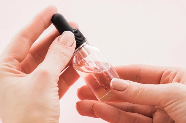 El sérum antiedad más vendido en Amazon: tiene ácido hialurónico puro