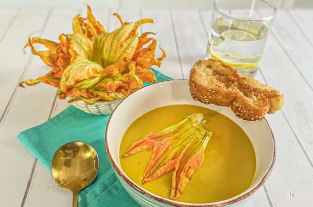 Sabor de Temporada: Aprende cómo hacer Crema de Flor de Calabaza