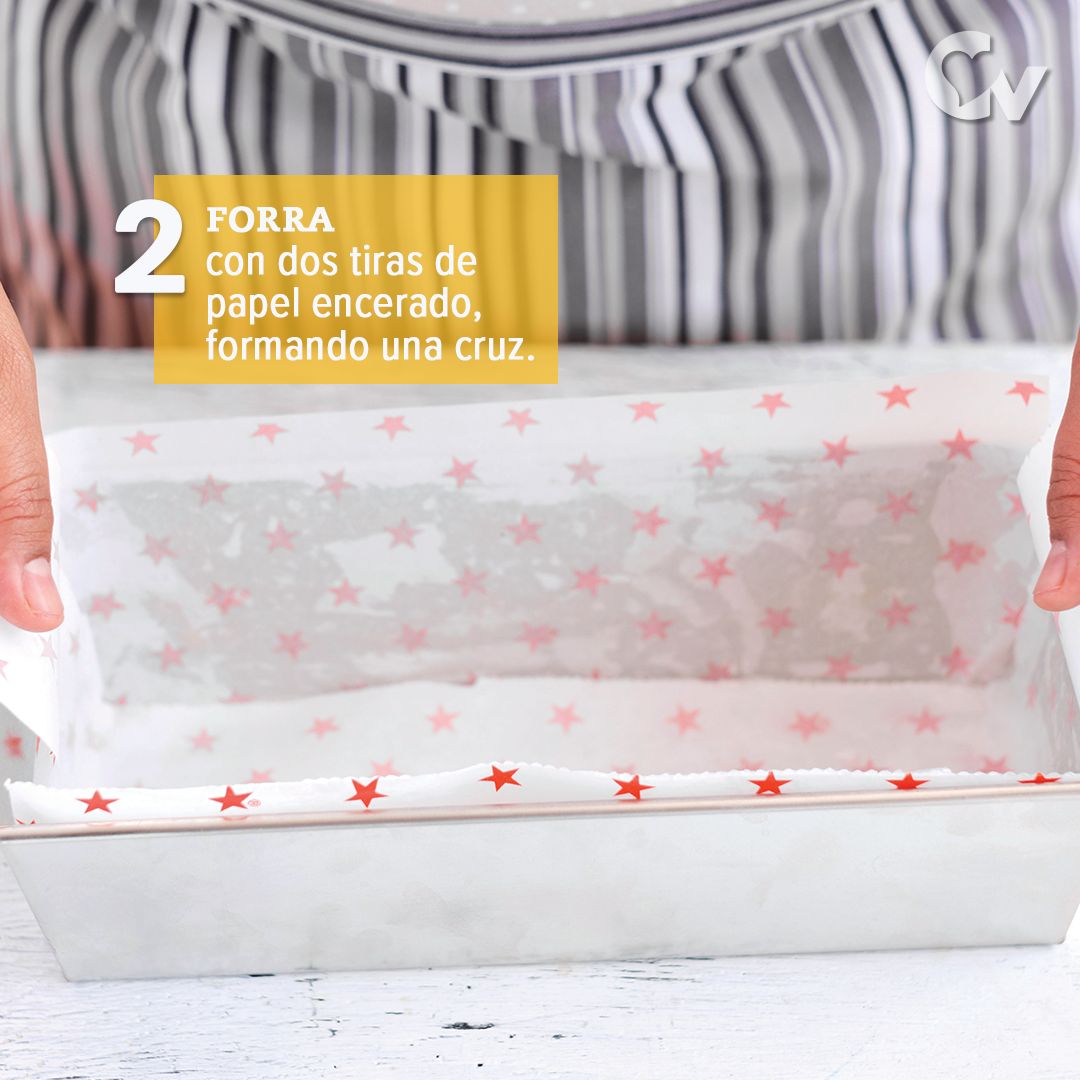 Forra con papel encerado