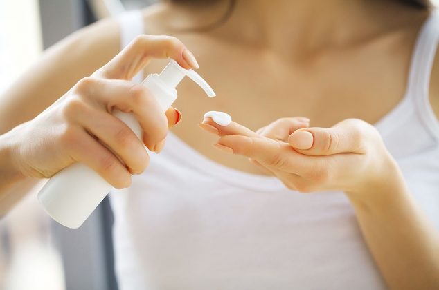Las cremas corporales perfumadas que si humectan la piel, según Profeco