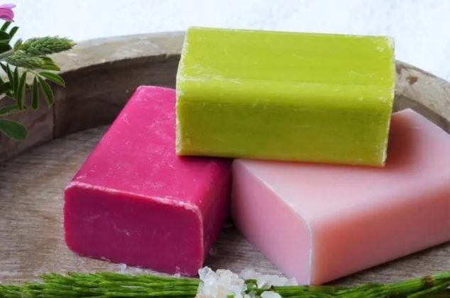 Los 4 jabones de baño de 9 pesos tan buenos como Dove, según Profeco