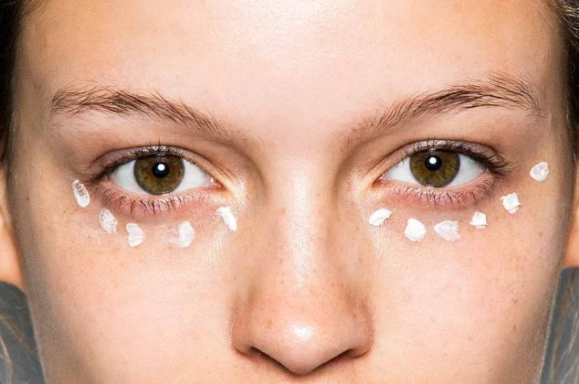 La crema para el contorno de los ojos que cuesta menos de 100 pesos