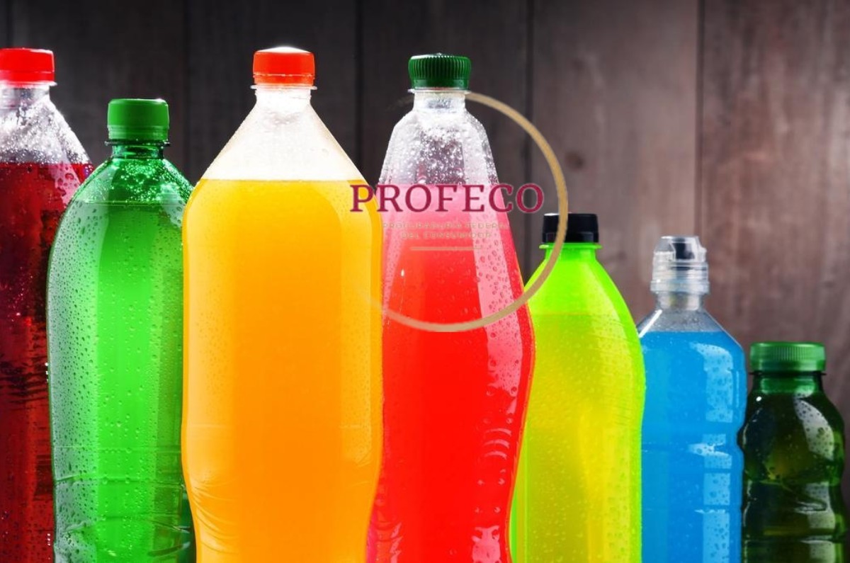 Los 7 mejores refrescos para tu cena: son saludables y valen menos de $22, según Profeco