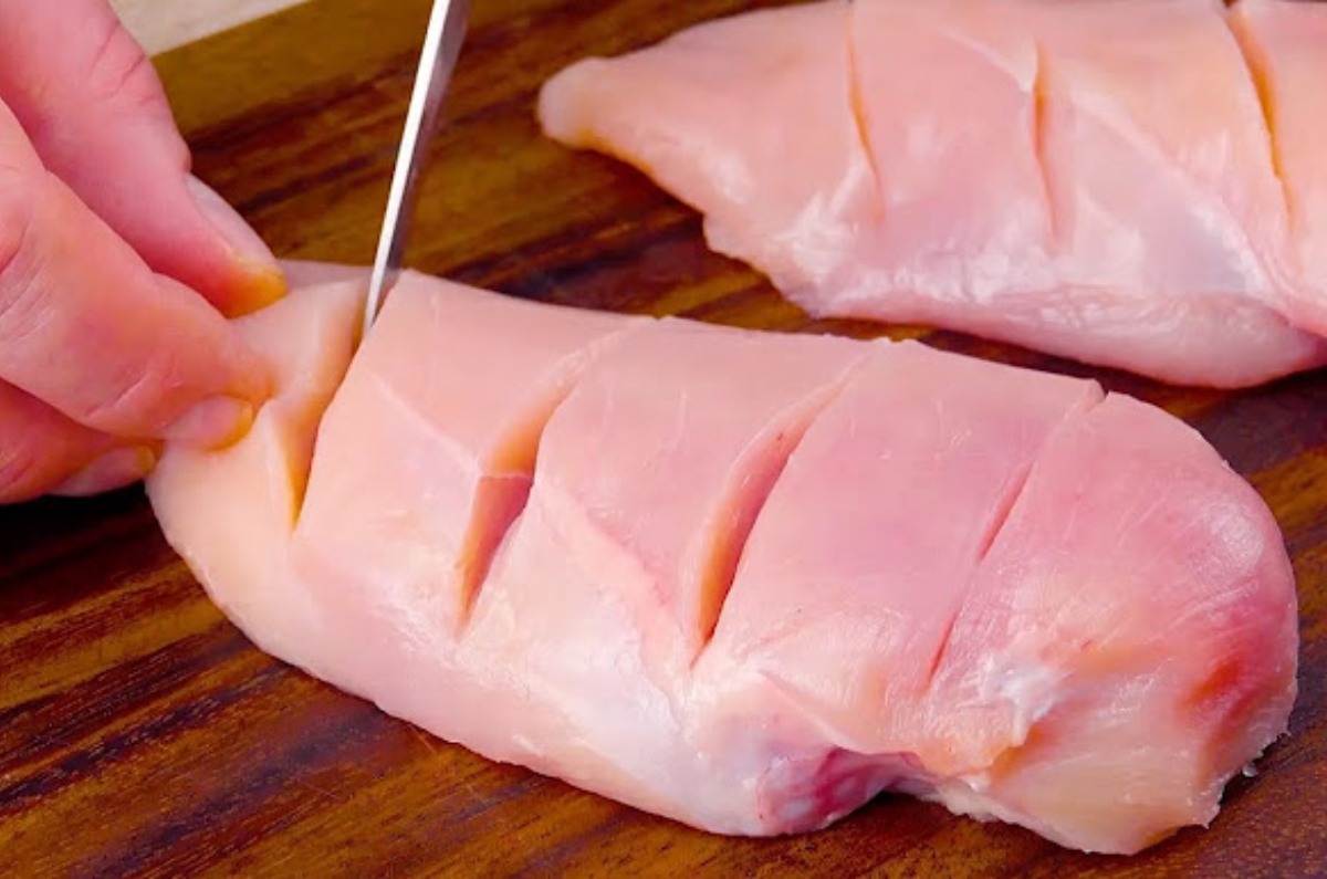 cómo cortar el pollo en rodajas