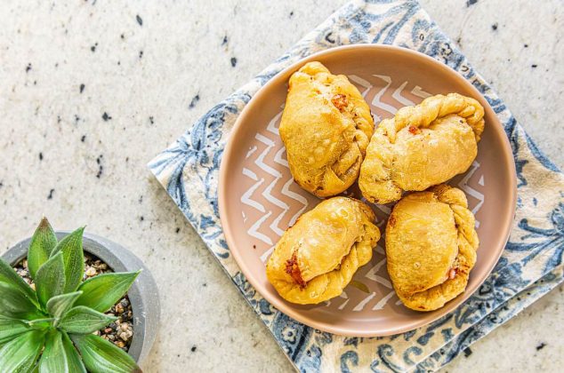 Receta de empanadas de jamón y queso, rápida y fácil