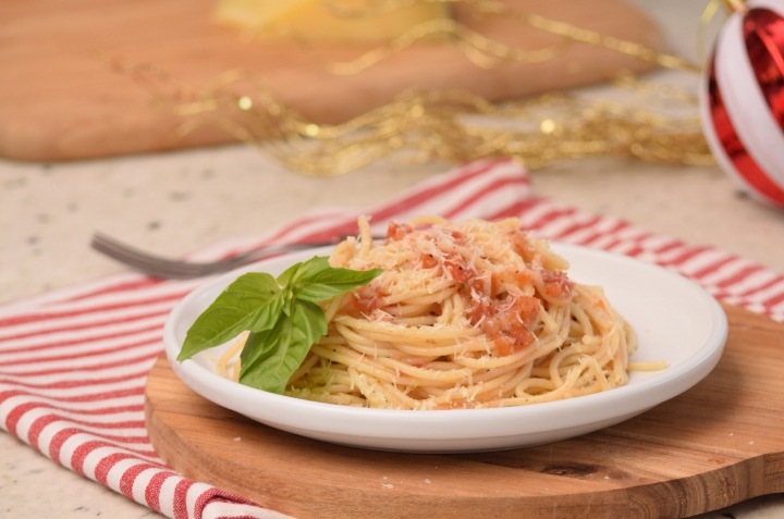 Aprende cómo hacer espagueti marinara, receta económica 