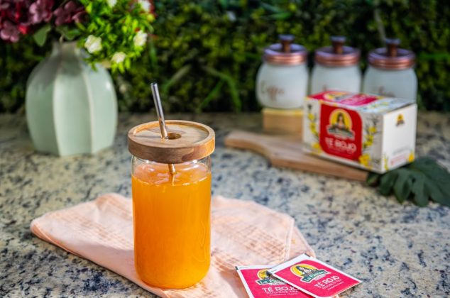 El poder del Rooibos helado: bienestar, frescura y un toque de magia cítrica