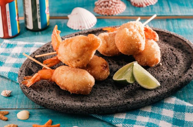 Crujientes, jugosas y deliciosas… banderillas de camarón