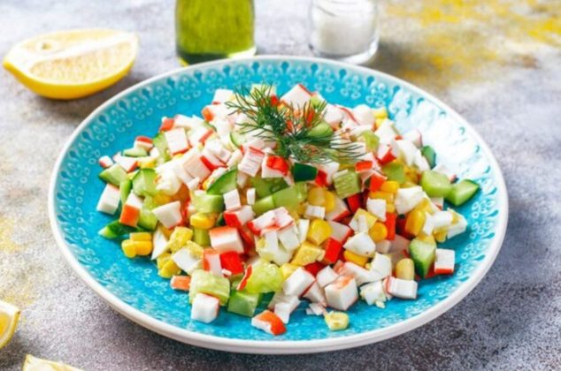Ensalada de surimi con mango: una explosión de sabores tropicales