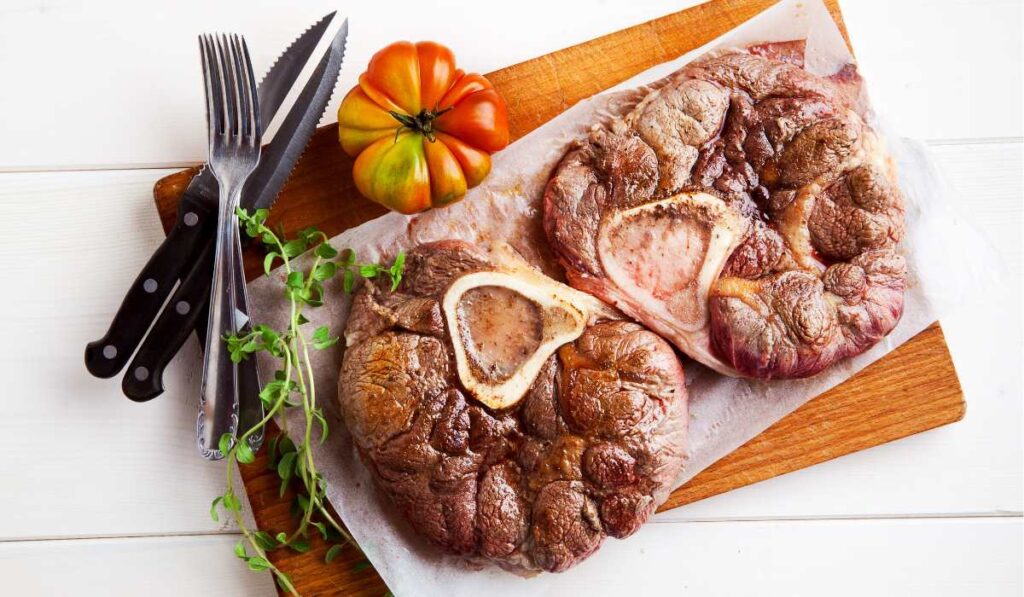 carne de chambarete de res cocida