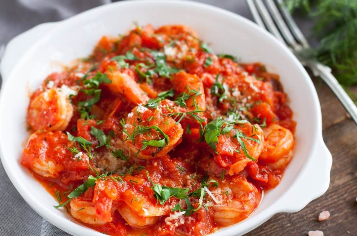 Camarones a la diabla con chile morita