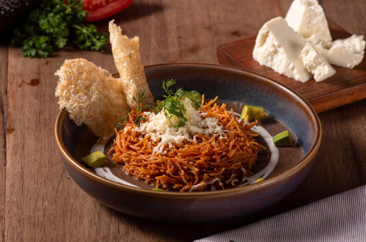 Fideos secos
