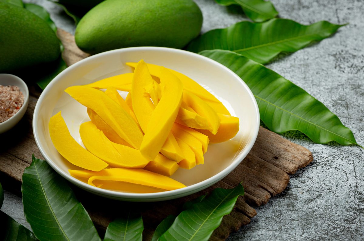 Beneficios de las hojas de mango para la salud