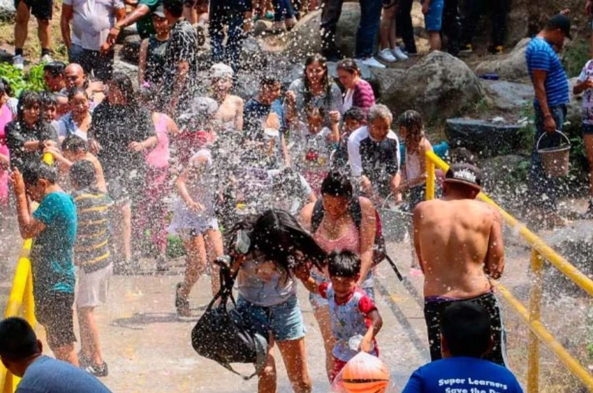 ¡No desperdicies agua! Estas son las costosas multas por tirar agua en 2025