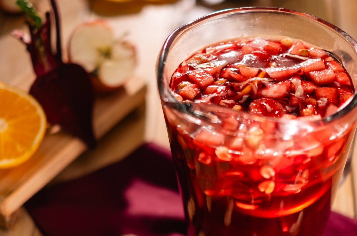 Receta de agua de obispo, tradicional y refrescante 