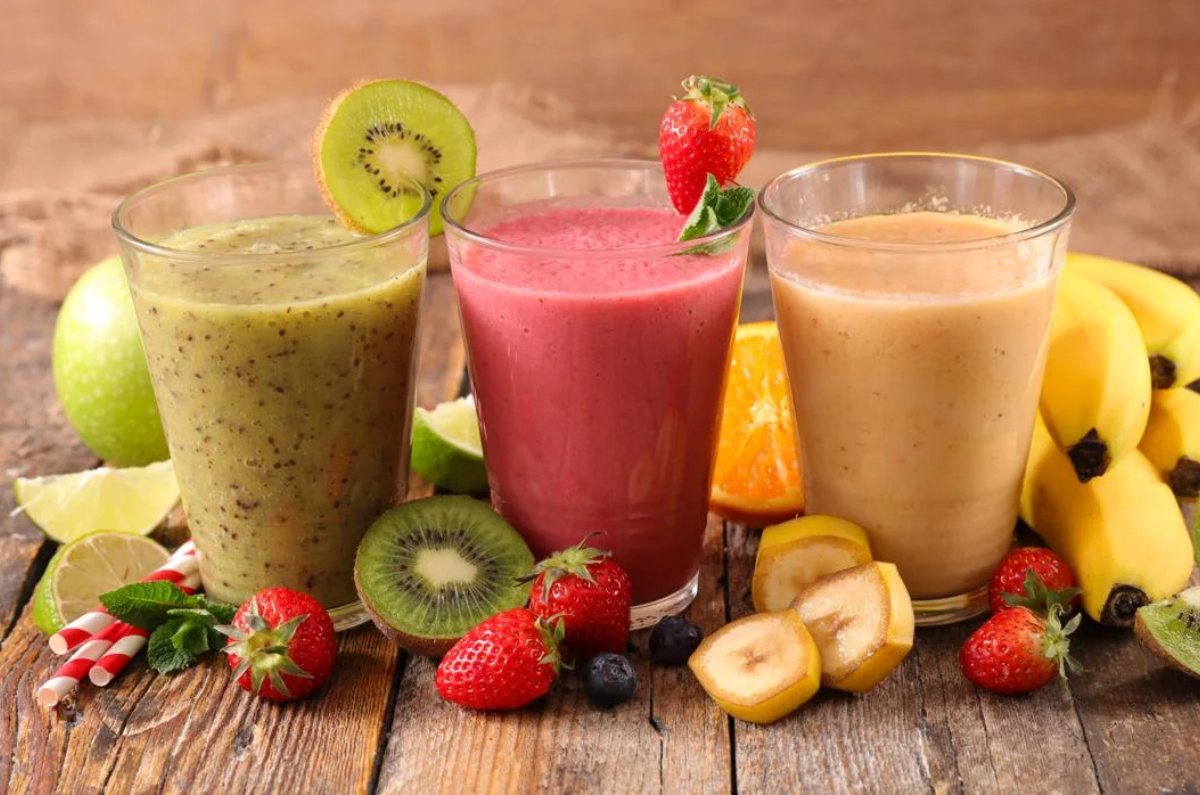 3 recetas de licuados saludables que equivalen a un desayuno completo