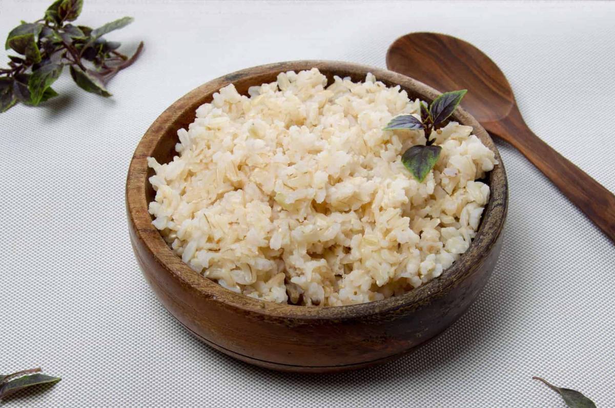 Evita el arroz refinado y procesado