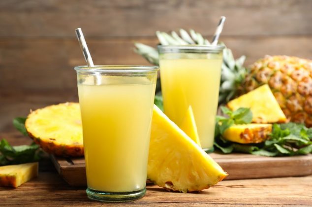 Poderoso jugo de piña para regenerar el cartílago de las rodillas