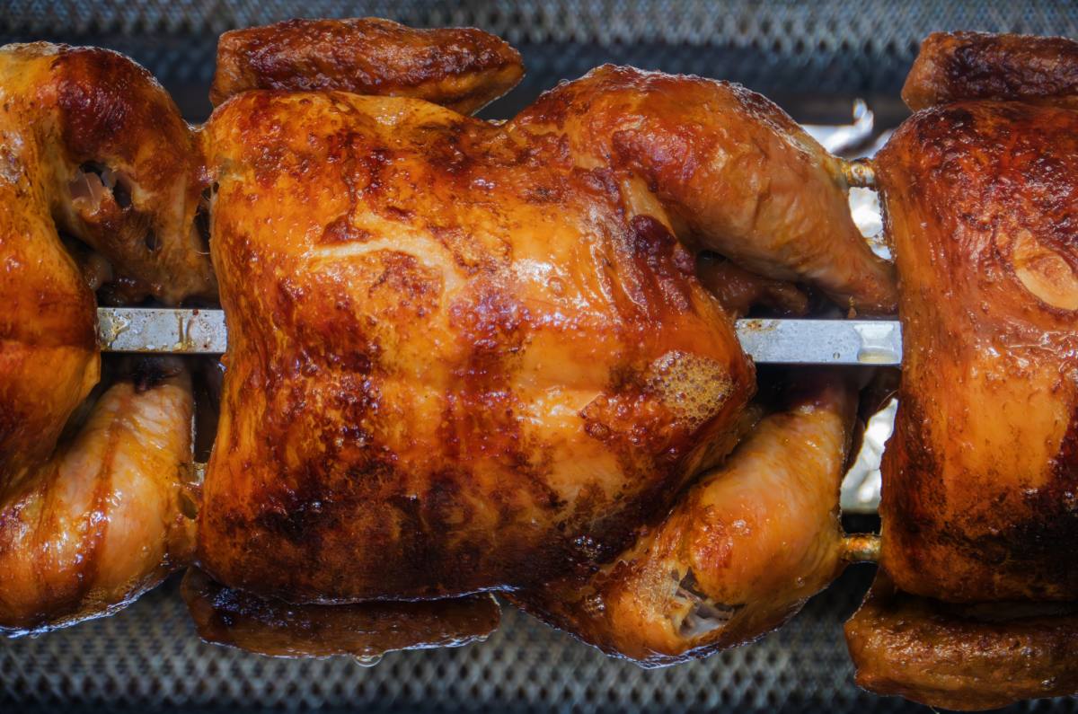 pollo rostizado precio económico