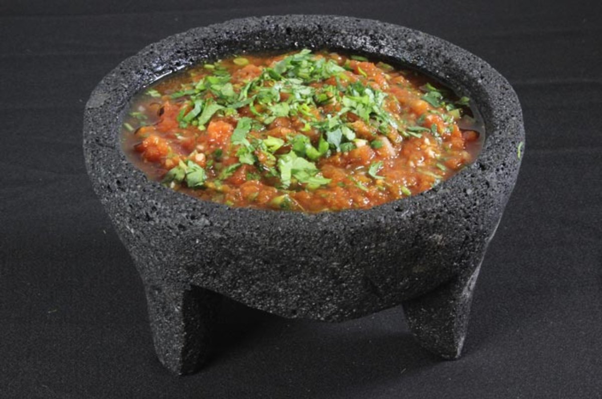 ¡Prepara esta salsa martajada! Ideal para tacos y antojitos