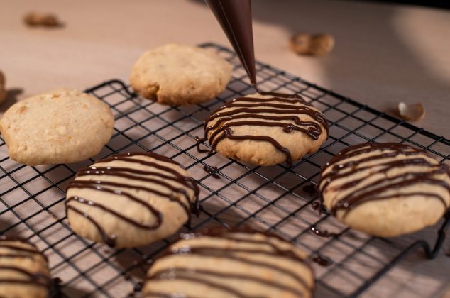 Cómo hacer galletas de cacahuate y chocolate fáciles y deliciosas