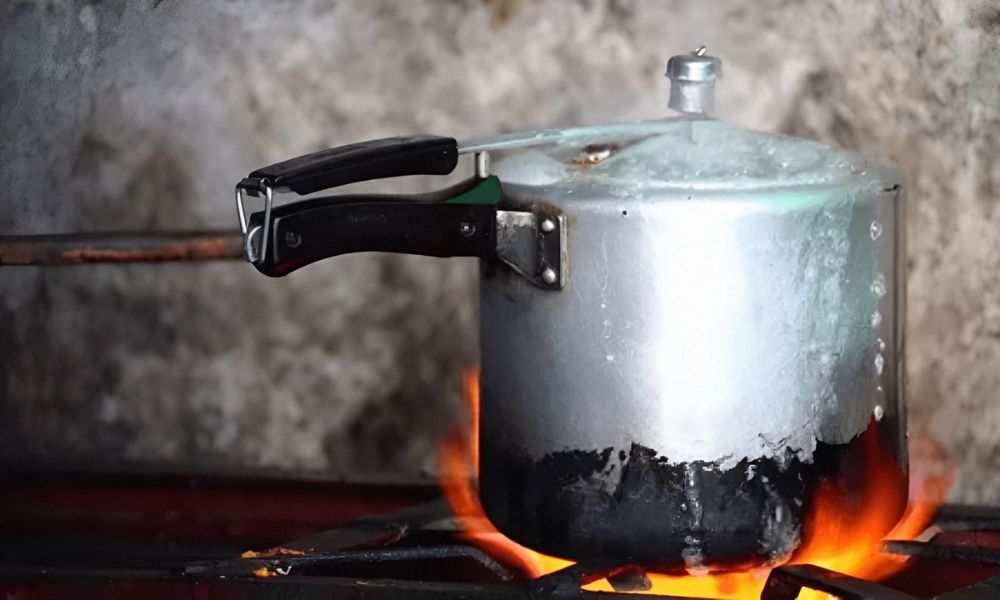 Olla de presion vieja