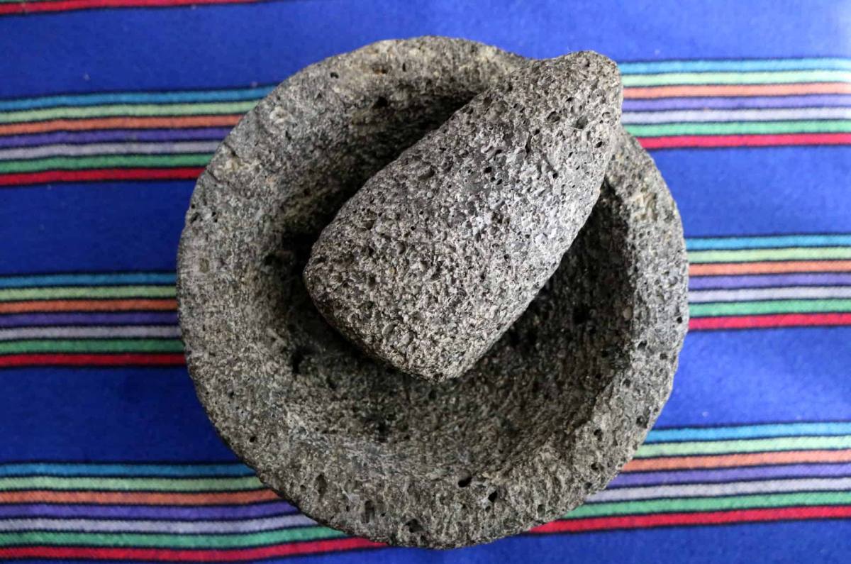 peligros no curar un molcajete