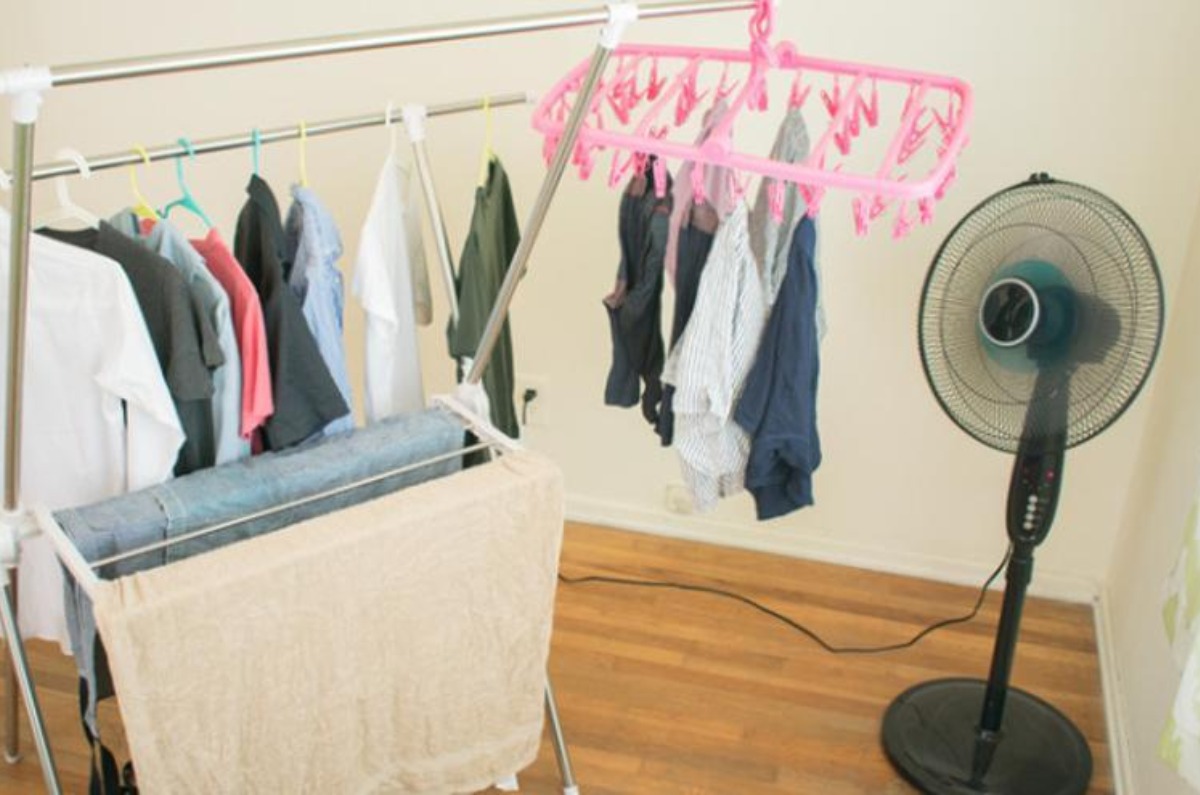 4. Usa ventilador o secadora de cabello