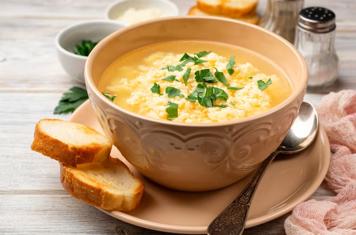 Sopa de huevo