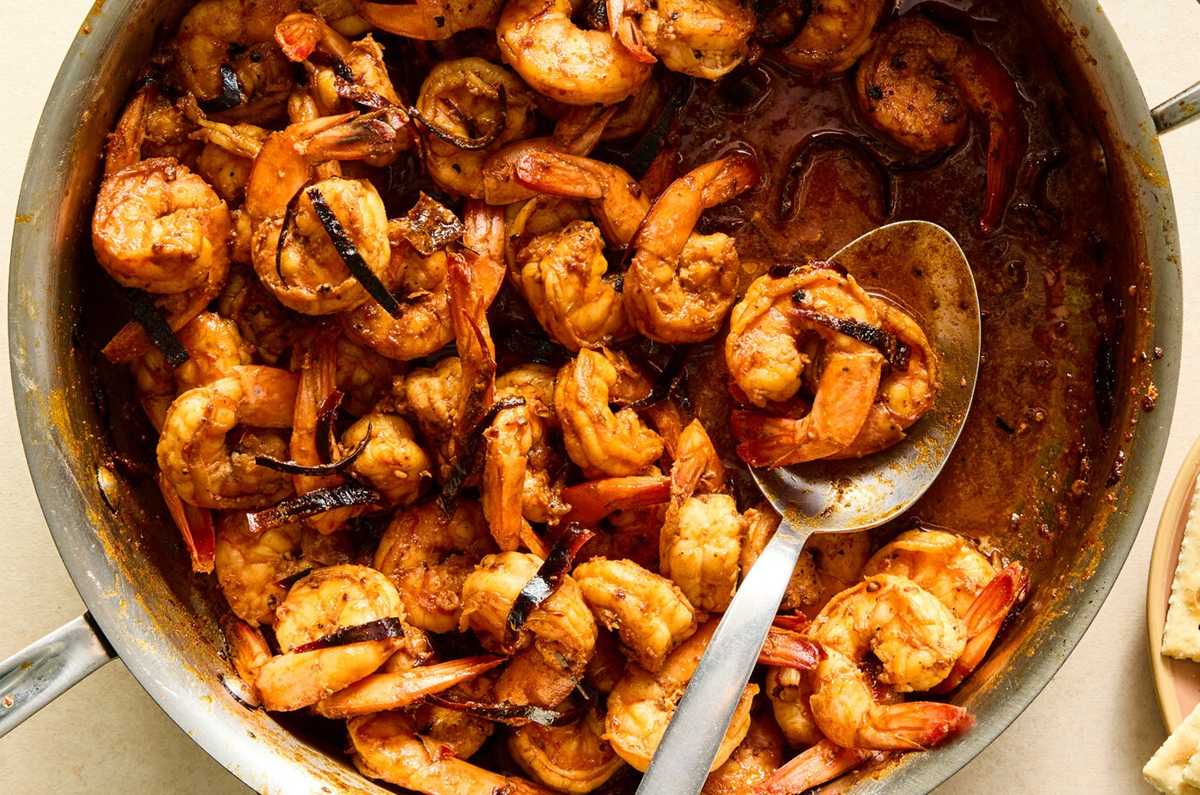 Camarones al ajillo