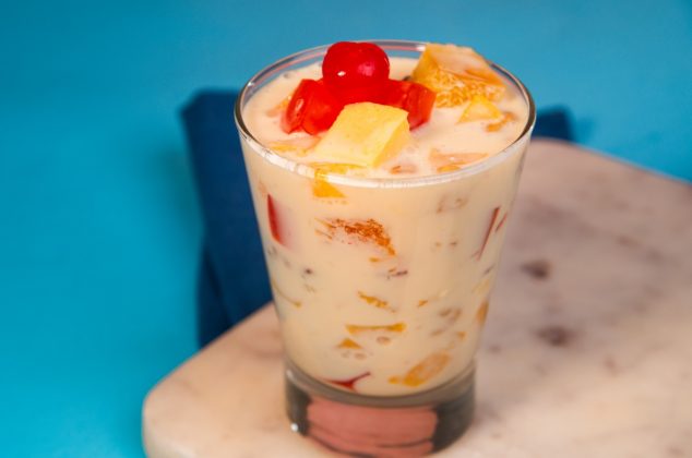 Prepara la mejor ensalada borracha de gelatina para tus fiestas