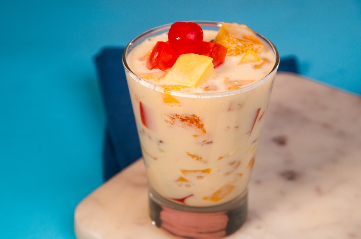 Ensalada borracha de gelatina