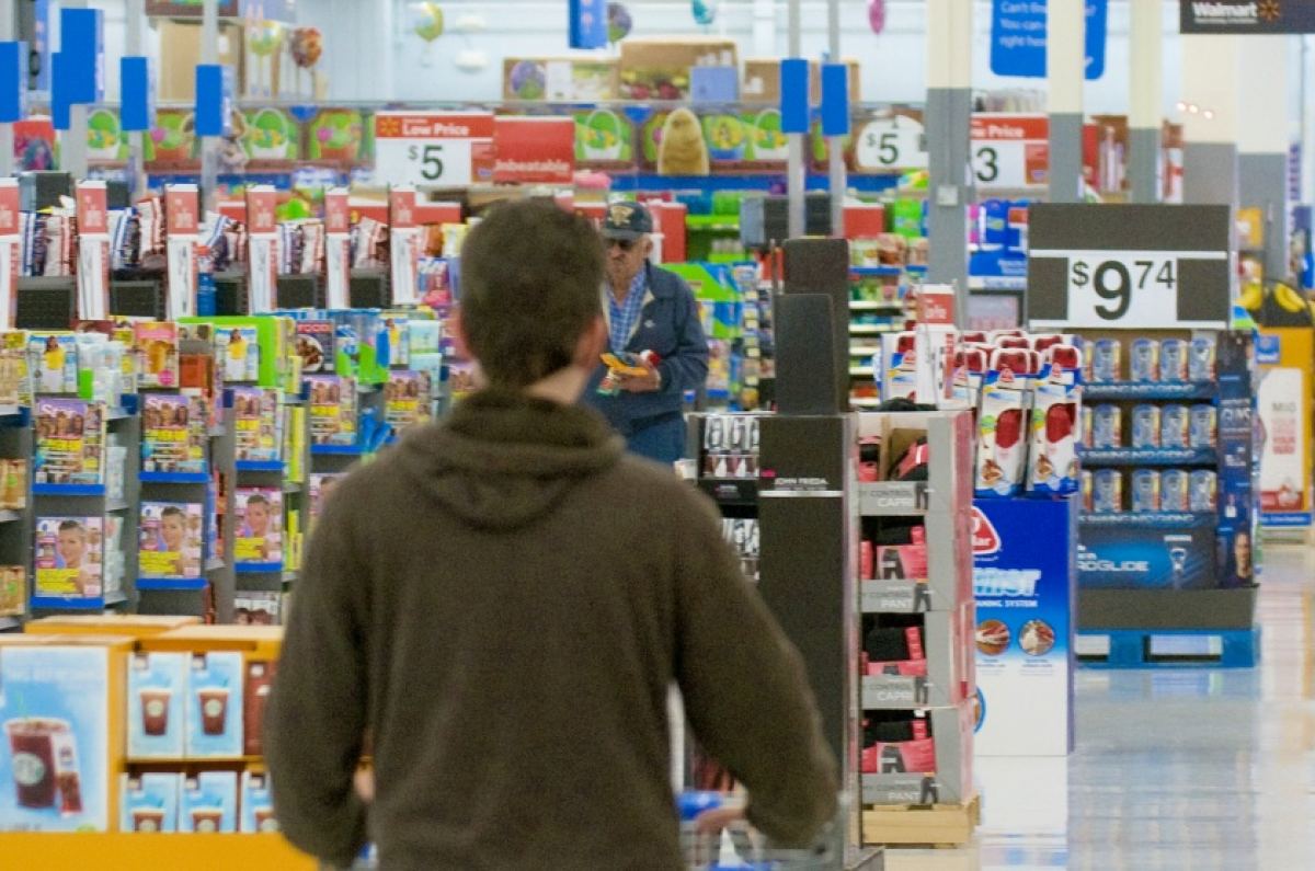 Retiran famoso termo de Walmart por causar lesiones y daño en los ojos