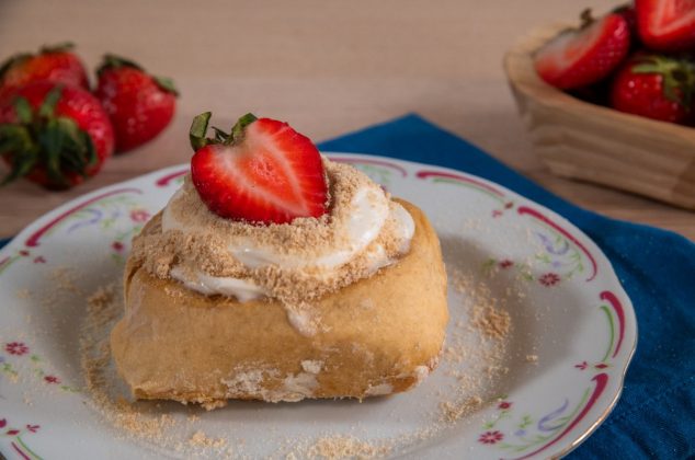 Roles de cheesecake, la receta irresistible que conquistará tu antojo