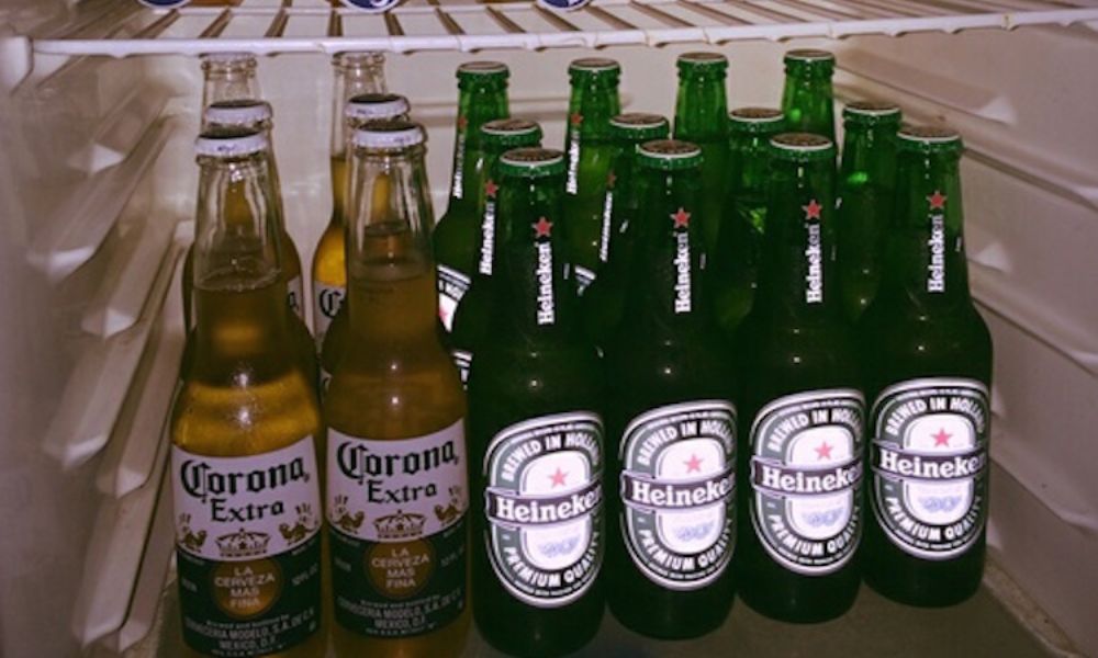 Cerveza en el refrigerador